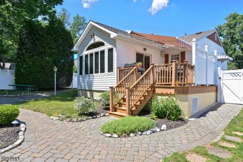 5 Eaton Ct, Summit, NJ 07901 photo 2