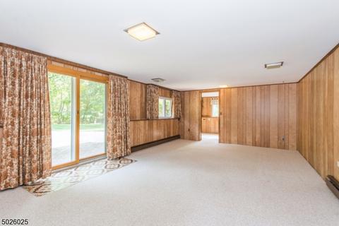 142 Andover Dr, Wayne, NJ 07470 photo 14
