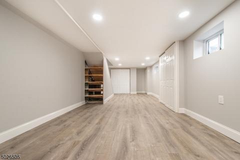 1215 Ringwood Ave, Wanaque Boro, NJ 07420 photo 17