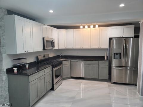 87 Monmouth Ave, Wayne, NJ 07470 photo 18