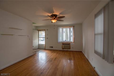 497 Beardsley Ave, Bloomfield, NJ 07003 photo 4
