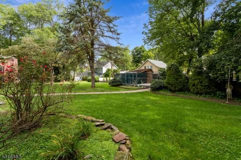226 Oak Tree Rd, Mountainside, NJ 07092 photo 19