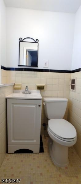 718 Willick Rd, Linden, NJ 07036 photo 17