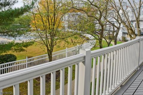 11 Garden Ct, Succasunna, NJ 07876 photo 2