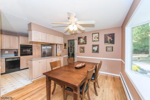7 Brook Dr, Chester Twp, NJ 07930 photo 6