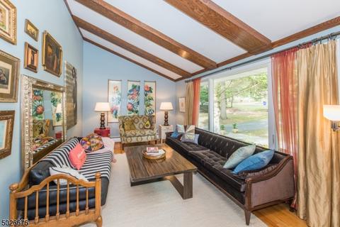 7 Brook Dr, Chester Twp, NJ 07930 photo 2