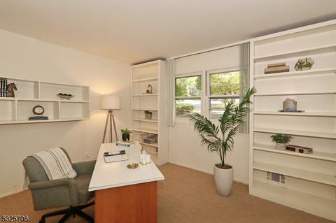 252 Spring Ridge Dr, Berkeley Heights, NJ 07922 photo 10