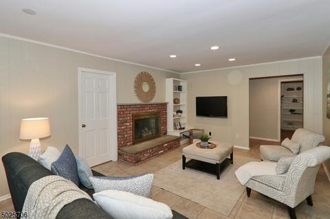 252 Spring Ridge Dr, Berkeley Heights, NJ 07922 photo 9