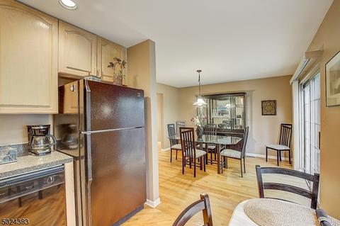 55 Daria Ln, Berkeley Heights, NJ 07922 photo 7