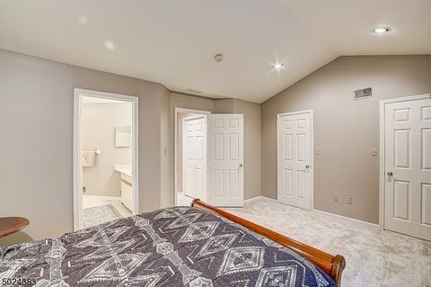 55 Daria Ln, Berkeley Heights, NJ 07922 photo 11