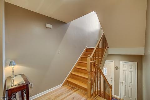 55 Daria Ln, Berkeley Heights, NJ 07922 photo 18