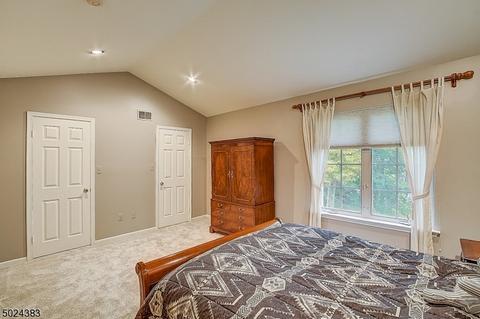 55 Daria Ln, Berkeley Heights, NJ 07922 photo 10