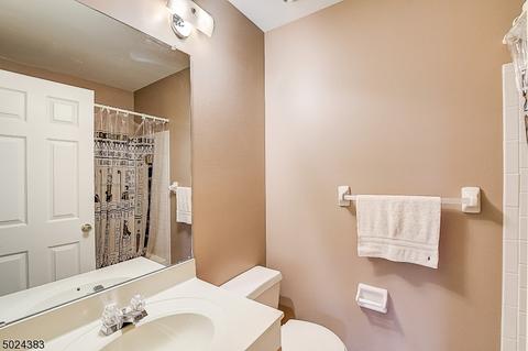 55 Daria Ln, Berkeley Heights, NJ 07922 photo 17