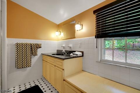 3 Larson Ln, Warren, NJ 07059 photo 16