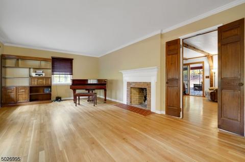 3 Larson Ln, Warren, NJ 07059 photo 6