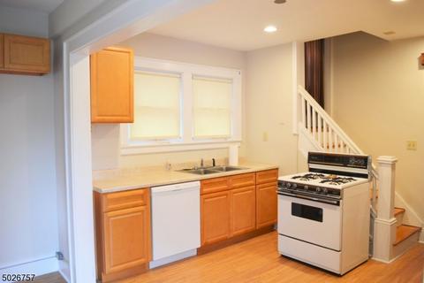 1445 E 7th St, Plainfield, NJ 07062 photo 11