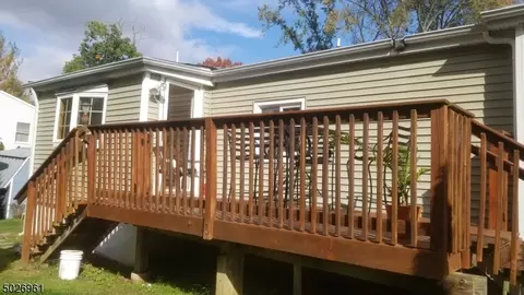 221 Ratzer Rd, Wayne, NJ 07470 photo 9