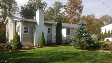 221 Ratzer Rd, Wayne, NJ 07470 photo 1