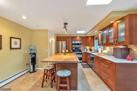 89 Summit Ave, Gillette, NJ 07933 photo 8