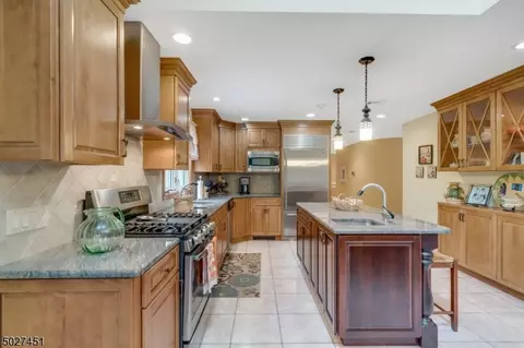 40 Oxbow Pl, Wayne, NJ 07470 photo 20