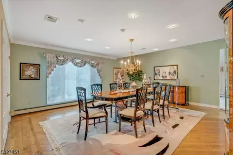 40 Oxbow Pl, Wayne, NJ 07470 photo 6