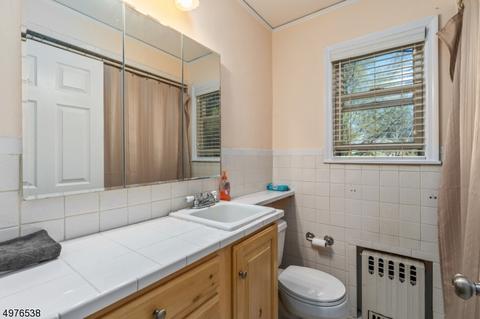 49 Baker Ave, Berkeley Heights, NJ 07922 photo 15