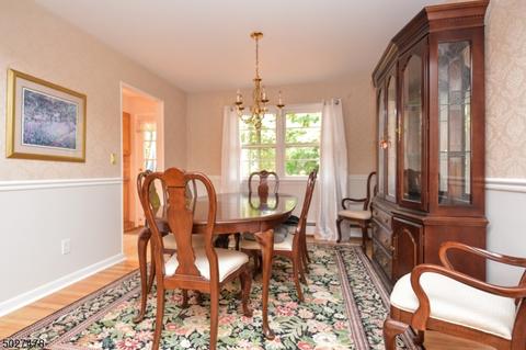 68 E Cedar Pl, Ramsey, NJ 07446 photo 6