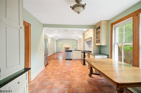 2 Park Ave, Mendham, NJ 07945 photo 4