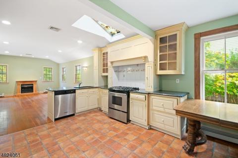 2 Park Ave, Mendham, NJ 07945 photo 5