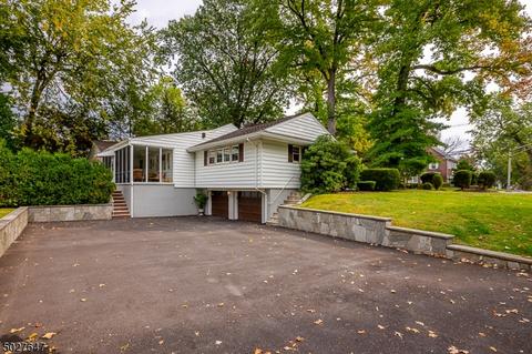 733 Summit Ave, Hackensack, NJ 07601 photo 3