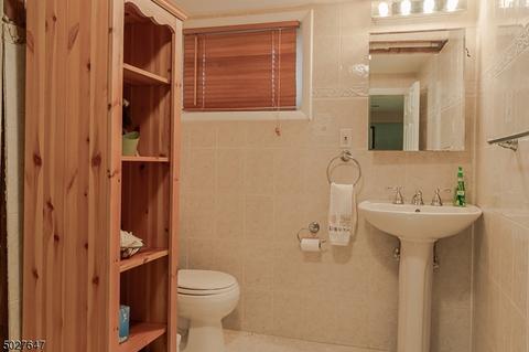 733 Summit Ave, Hackensack, NJ 07601 photo 20