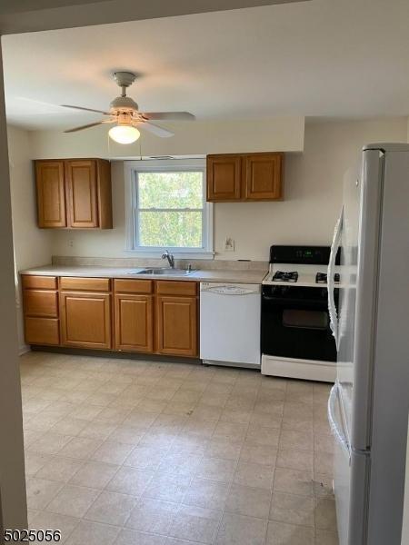 580 E Main St, Bridgewater, NJ 08807 photo 8