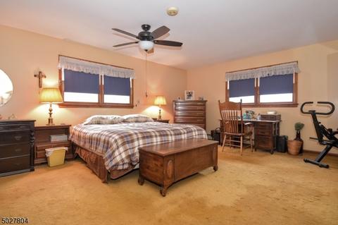 99 Strong St, Wallington, NJ 07057 photo 13