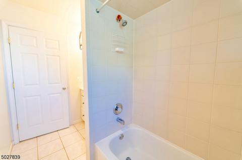 255 E 6th Ave, Roselle, NJ 07203 photo 19