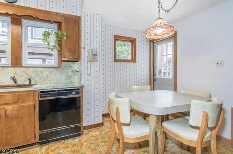 68 Davis Ave, Bloomfield, NJ 07003 photo 15
