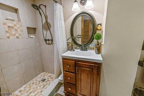 14 Simms St, Dover, NJ 07801 photo 17