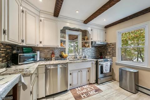 14 Simms St, Dover, NJ 07801 photo 10