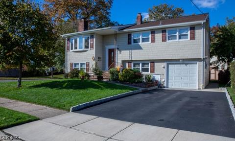 2492 Macarthur Dr, Union, NJ 07083 photo 1