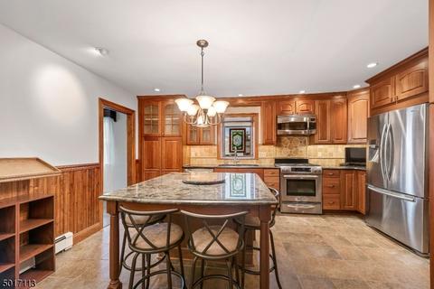 2 Ridge St, Hackettstown, NJ 07840 photo 4