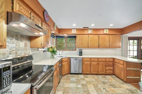 24 Cramer Dr, Chester, NJ 07930 photo 7