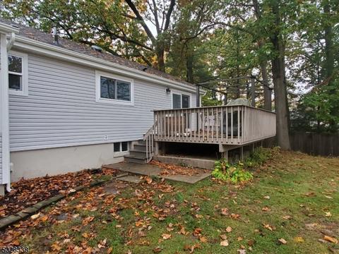 480 Forest Ave, Paramus, NJ 07652 photo 9