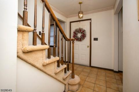 19 Third Ave, Roseland, NJ 07068 photo 3