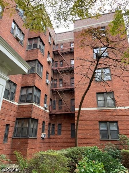 100 Prospect Ave #4O, Hackensack, NJ 07601 photo 2