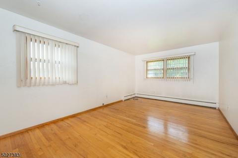 22 Corvair Pl, Wayne, NJ 07470 photo 16