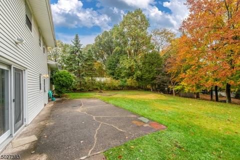 22 Corvair Pl, Wayne, NJ 07470 photo 17