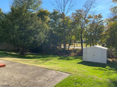 12 Chapel Pl, Wayne, NJ 07470 photo 18