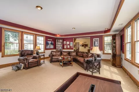 51 Finn Rd, Hampton, NJ 08827 photo 4