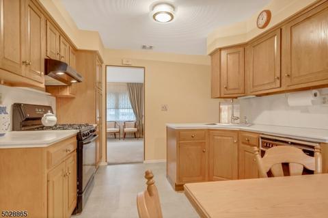 2278 Morrison Ave, Union, NJ 07083 photo 14