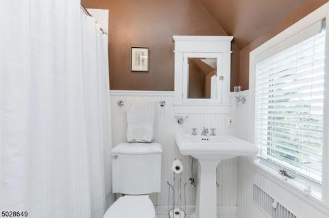 2 Crest Acre Ct, Summit, NJ 07901 photo 16