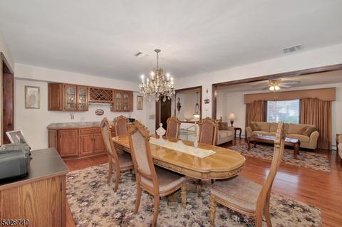 1260 Ratzer Rd, Wayne, NJ 07470 photo 5